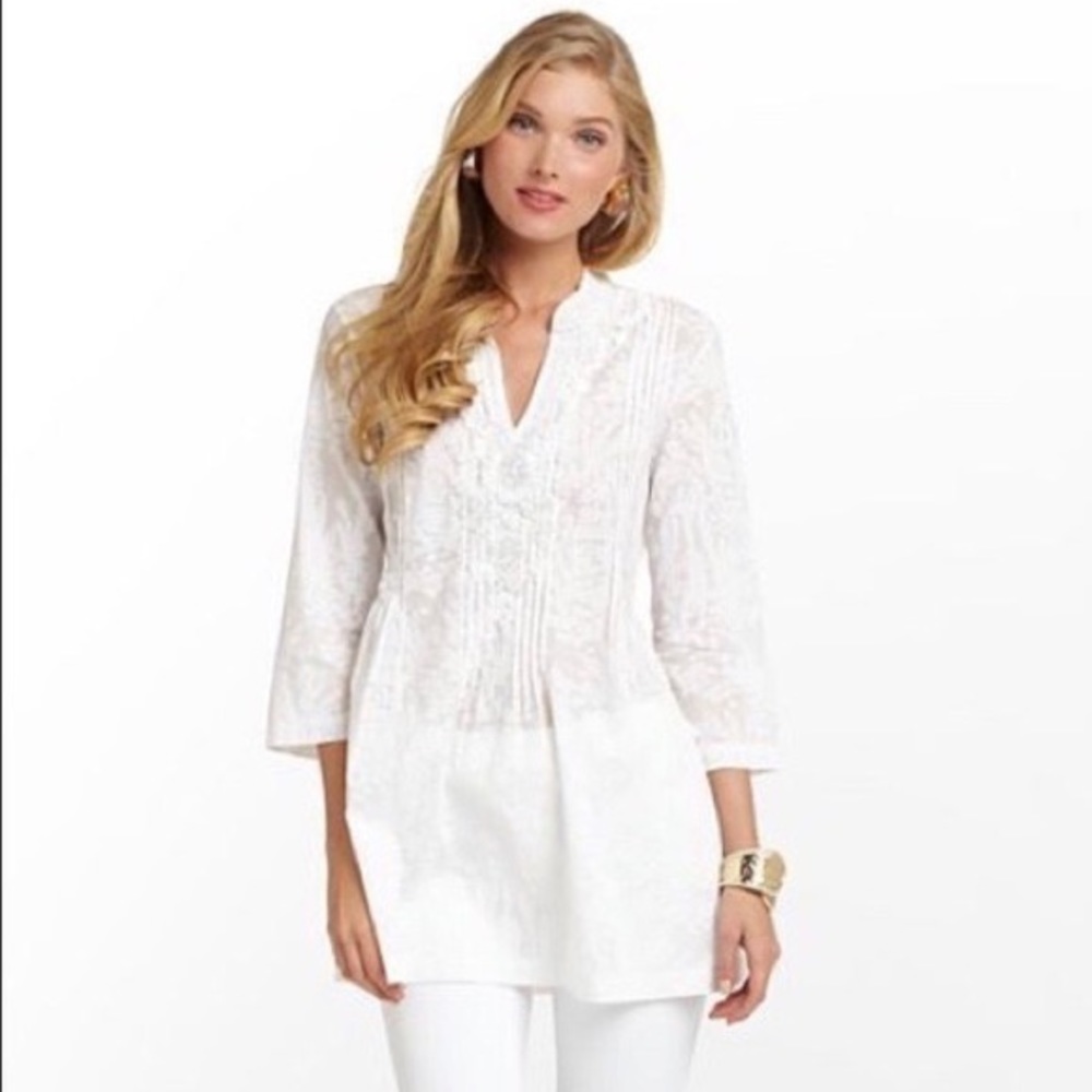 Lilly Pulitzer Sarasota Tunic in “Resort White”